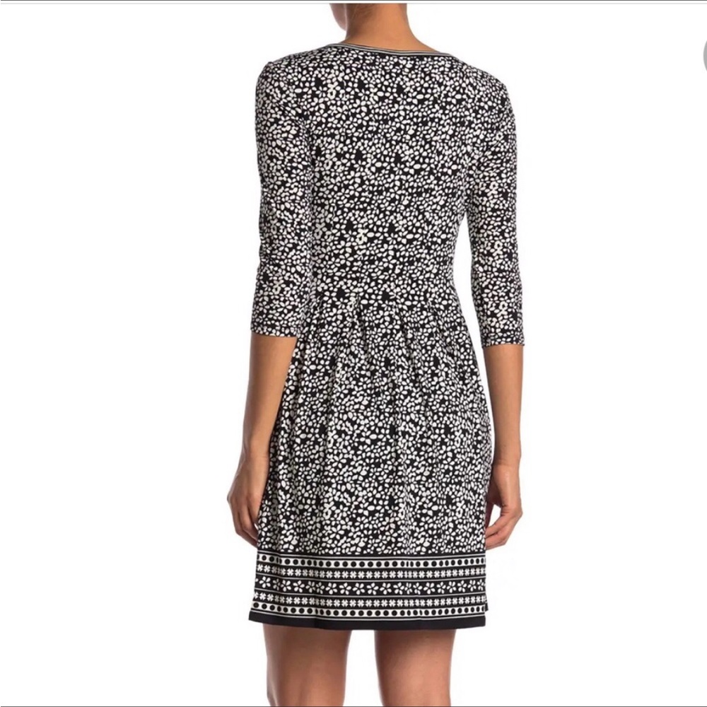 Max Studio 3/4 sleeve fit and flare dress, size XS - Picture 2 of 3